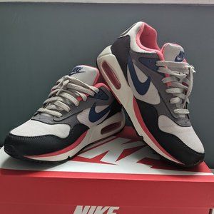 NIKE Women's Air Max Correlate Size 8